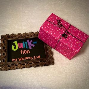 Mystery box of 5 women’s summer s/m tops!